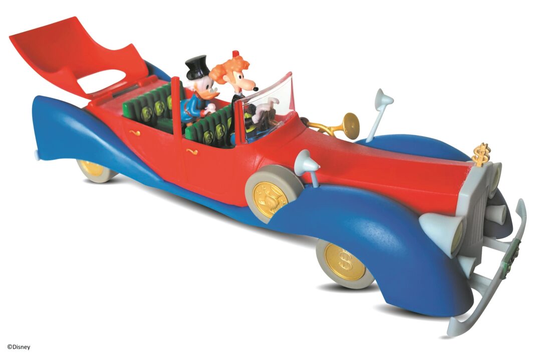 TOPOLINO presenta LA LIMOUSINE DI PAPERONE, un nuovo imperdibile gadget curato nei minimi dettagli disponibile in sole 2 uscite TOPOLINO presenta LA LIMOUSINE DI PAPERONE, un nuovo imperdibile gadget curato nei minimi dettagli disponibile in sole 2 uscite