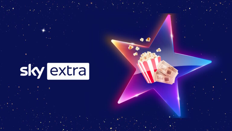 NATALE AL CINEMA CON SKY: DUE BIGLIETTI OMAGGIO PER TUTTI GLI ABBONATI