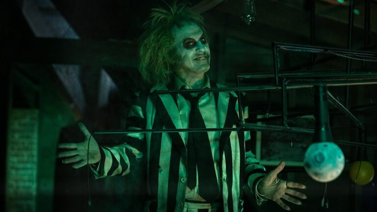 BEETLEJUICE BEETLEJUICE di Tim Burton si presenta con il primo teaser trailer ufficiale