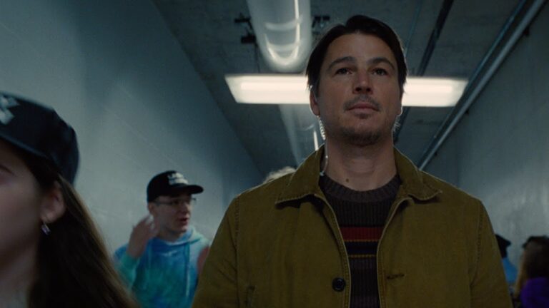 Warner Bros. Pictures presenta TRAP con trailer e poster del nuovo film di M. Night Shyamalan